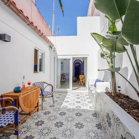 Blue Sardine Historic Townhouse Algarve Beaches Ferienhaus